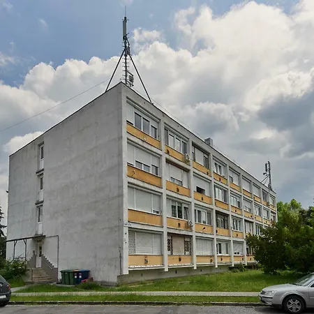 Daire Lem Suburban Budapeşte