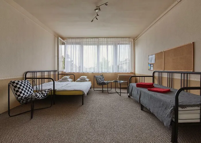 Lem Suburban * Budapest